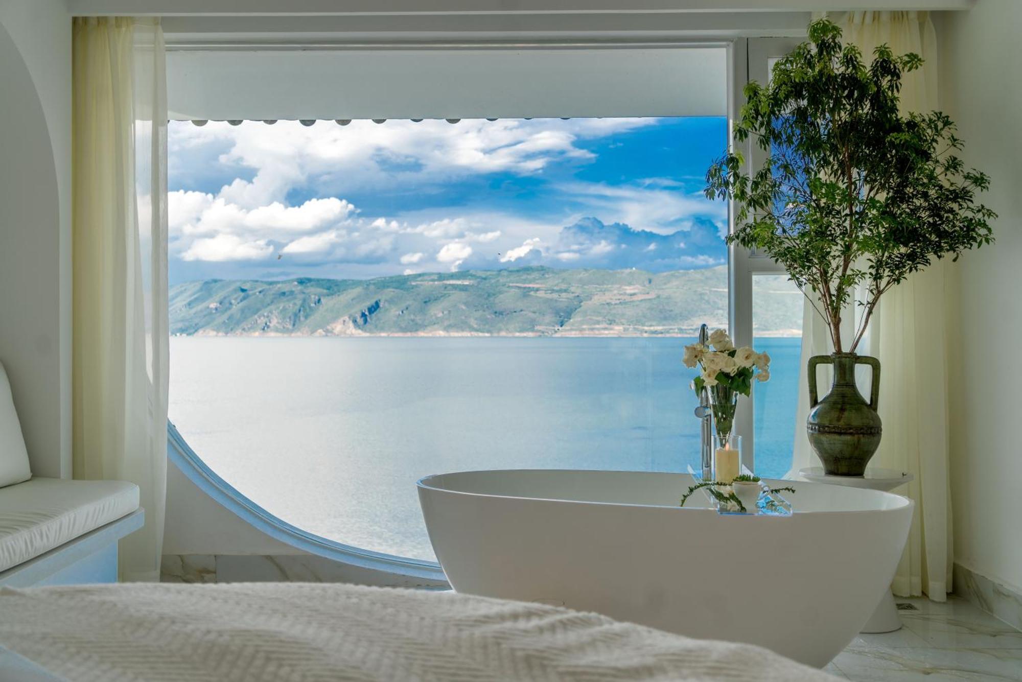 Dali Nest Secret Garden Lake View Inn المظهر الخارجي الصورة